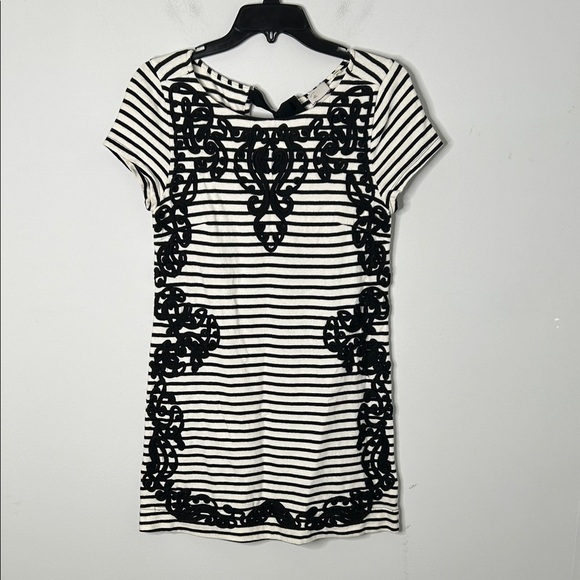 Anthropologie Postmark Striped Embroidered Filigree Tunic Dress - Picture 2 of 9